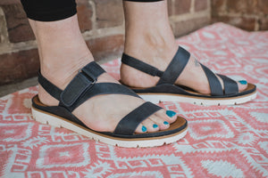 Ashli Sandals