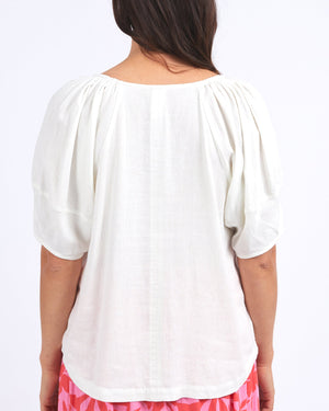 The Grove Top - White