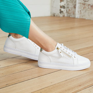 Pinny Sneaker - White/Gold