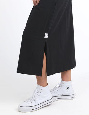 Travel Skirt - Black