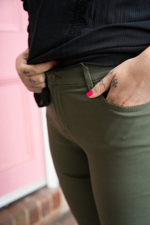 Tilly Pants - Khaki Mid Rise